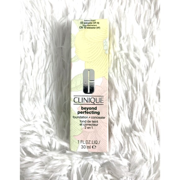 Clinique Beyond Perfecting Foundation Concealer 1oz CN 10 Alabaster VF - Picture 2 of 11